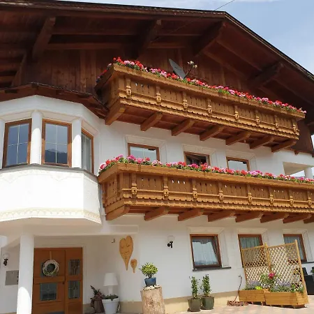Apartamento Haus Anna Ein Haus Mit Herz