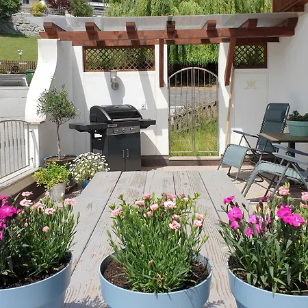 Haus Anna Ein Haus Mit Herz * Fliess